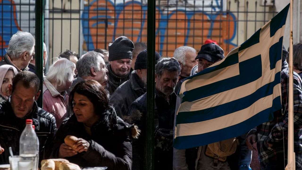 Yunanistan'da yoksulluk ve 'sosyal dışlanma' alarmı! Avrupa'nın en kötü seviyesi...