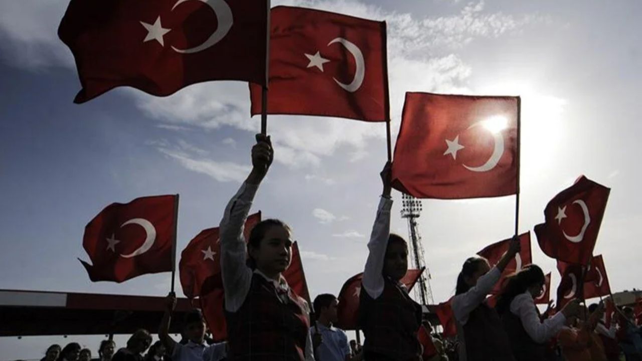 Salı günü okullar yarım gün mü, çarşamba okullar tatil mi? 28-29 Ekim