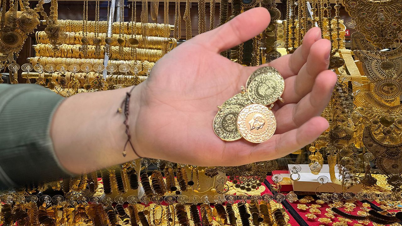 Sert düşüşe aldanmayın... Altın yeni zirvenin peşinde! Uzmanından yatırımcılara önemli çağrı