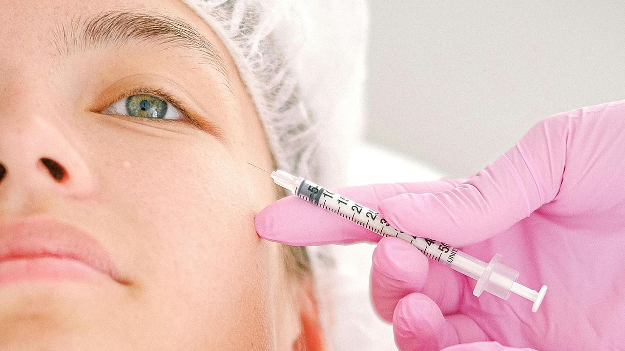 Botoksun yeni etkileri ortaya çıktı! Güzelliğin zehri, gençliğin ilacı oldu