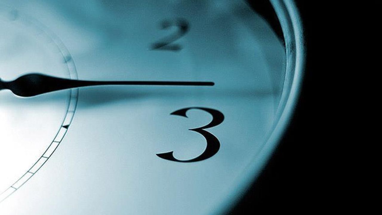 Bu gece saatler 1 saat geri alınacak mı? Kış saati uygulaması son durum!