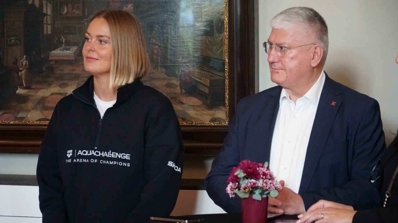 Quick markalarından açık su yüzmesine tam destek