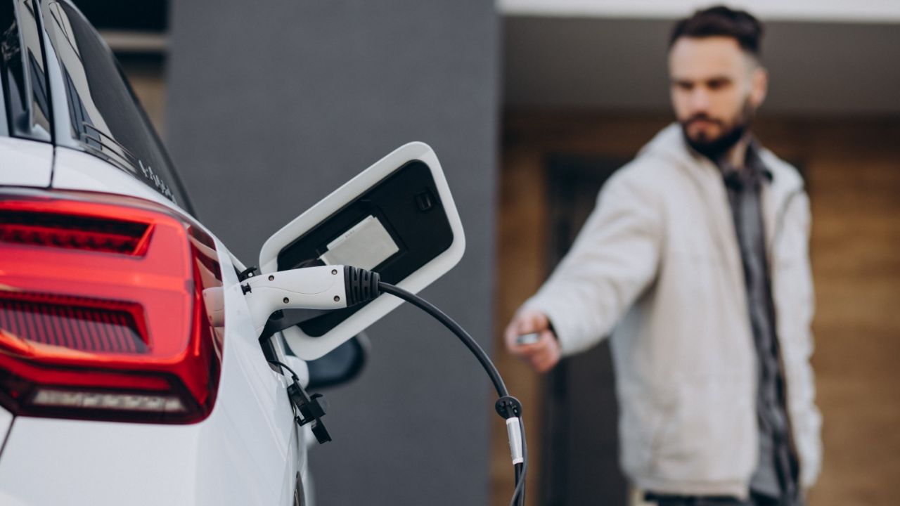 Soket başına 9 elektrikli araç! Türkiye’nin şarj haritası hızla büyüyor