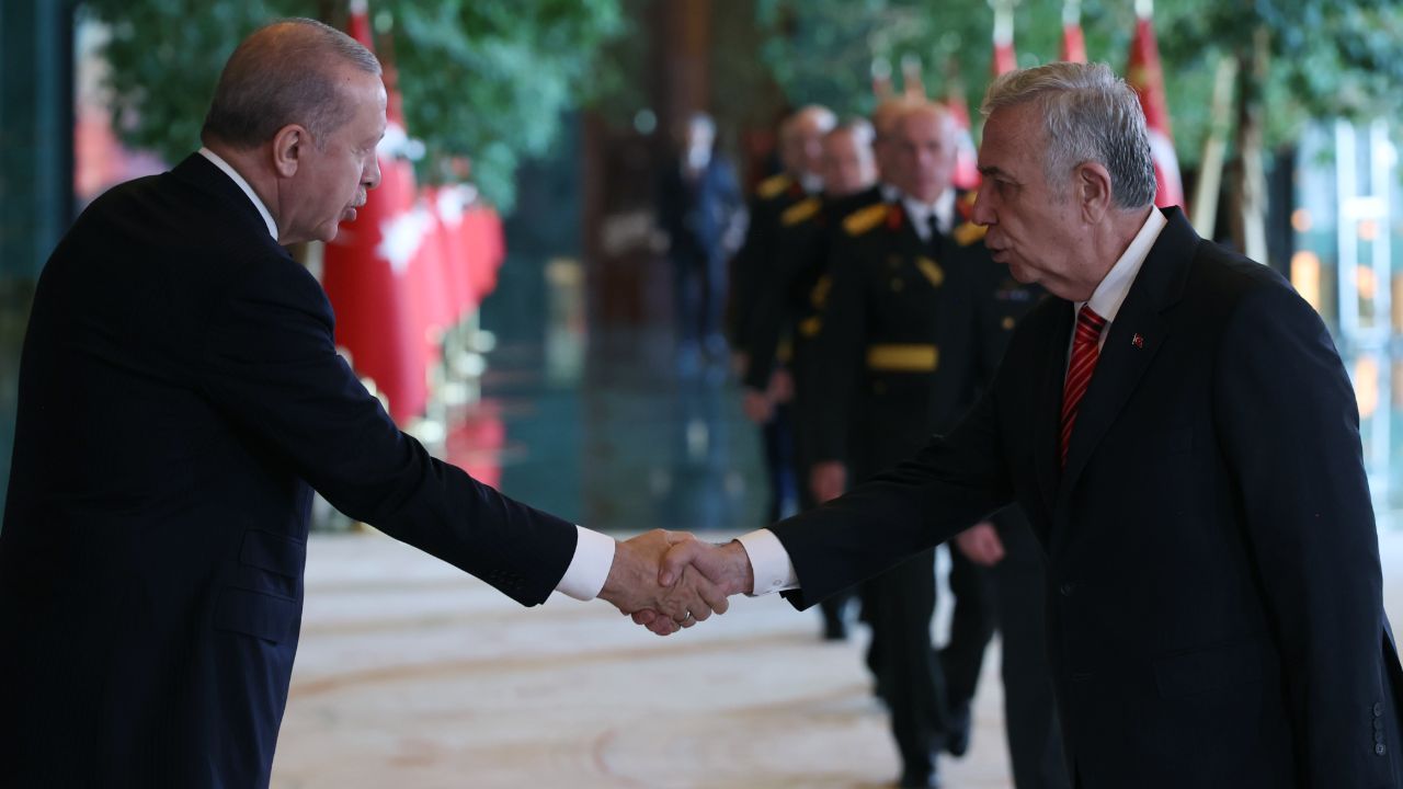 Cumhurbaşkanı Erdoğan tebrikleri kabul etti! En dikkat çeken isim Mansur Yavaş oldu