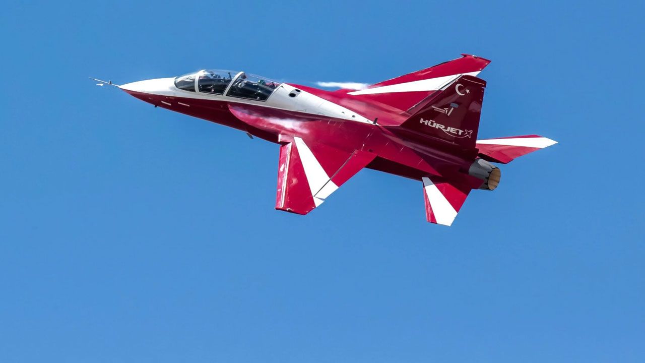 HÜRJET Avrupa semalarında uçacak... Türkiye