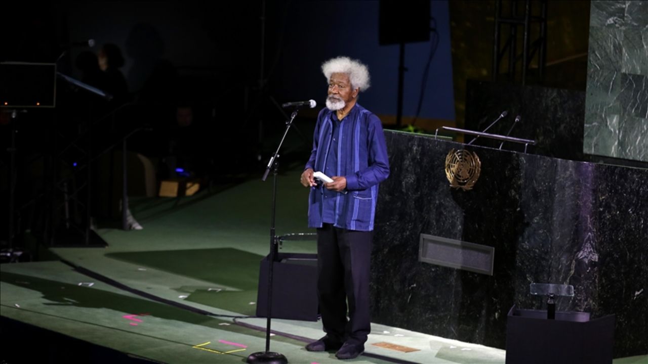 Nobel ödülü almıştı! ABD Nijeryalı yazar Wole Soyinka