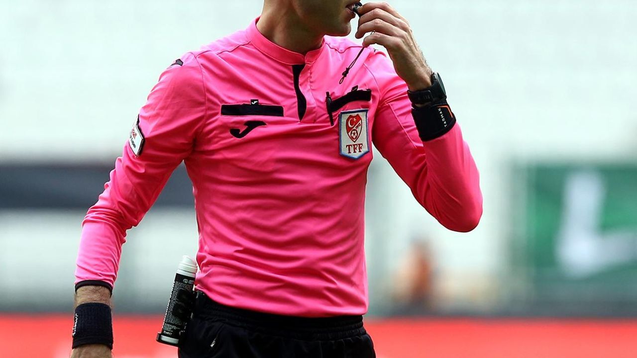 Seyfettin Alper Yılmaz kimdir, Süper Lig'in hangi maçlarında düdük çaldı?