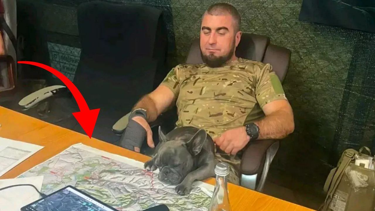 Ukraynalı komutandan ülkeyi ayağa kaldıran paylaşım! Askeri haritaları böyle sergiledi