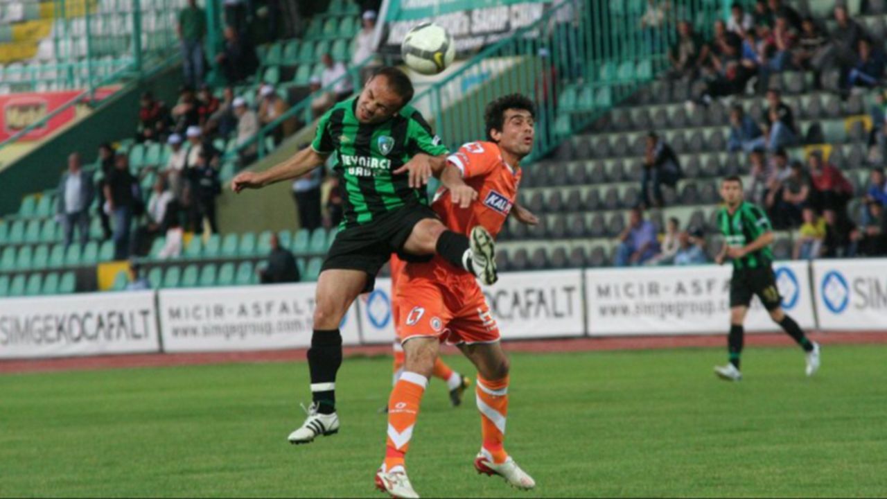 Başakşehir-Kocaelispor maçı hangi kanalda, nerede izlenir, şifresiz mi? Muhtemel 11 belli oldu
