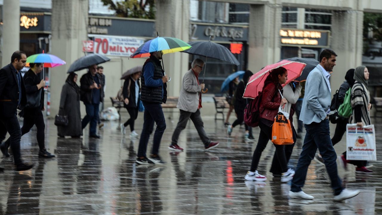 Pastırma sıcakları yerini yağışa bırakıyor! Meteoroloji’den İstanbul dahil 30 il için uyarı