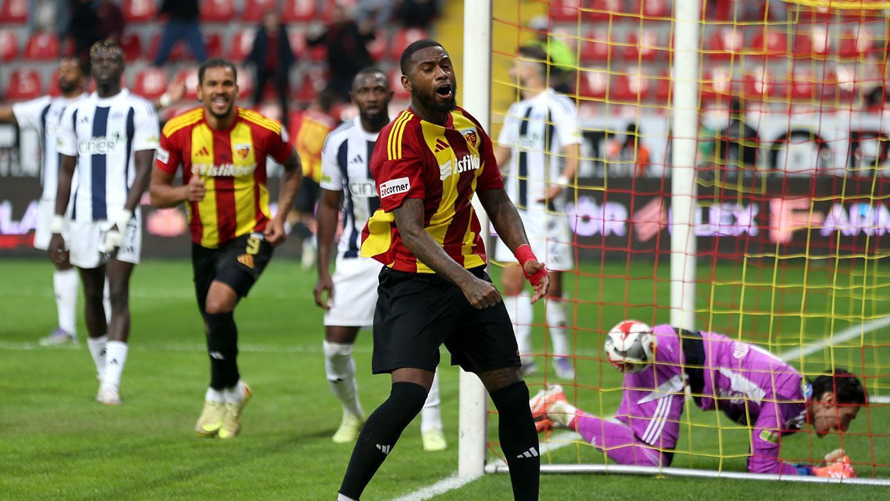 Süper Lig'deki 5 gollü düelloda bir ilk yaşandı