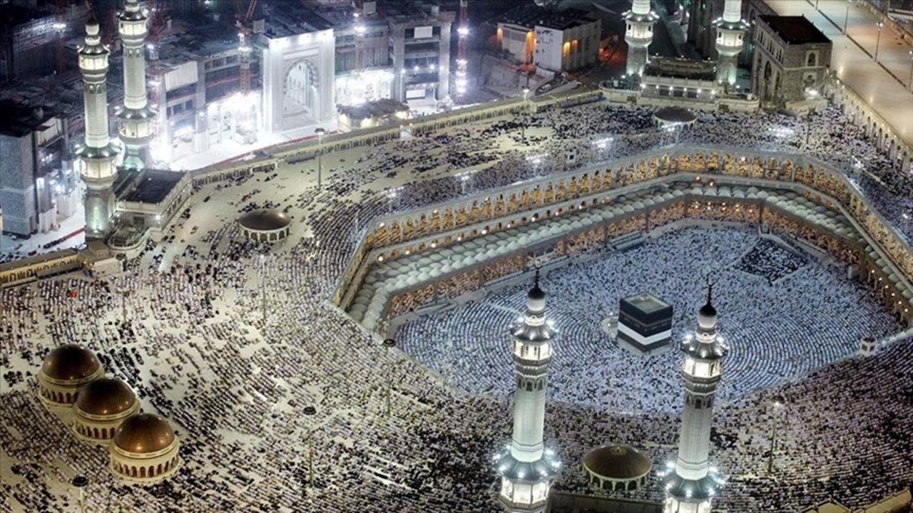 1 milyondan fazla vatandaş bekliyordu... 2026 yılı için hac sonuçları e-Devlet'te erişime açıldı!