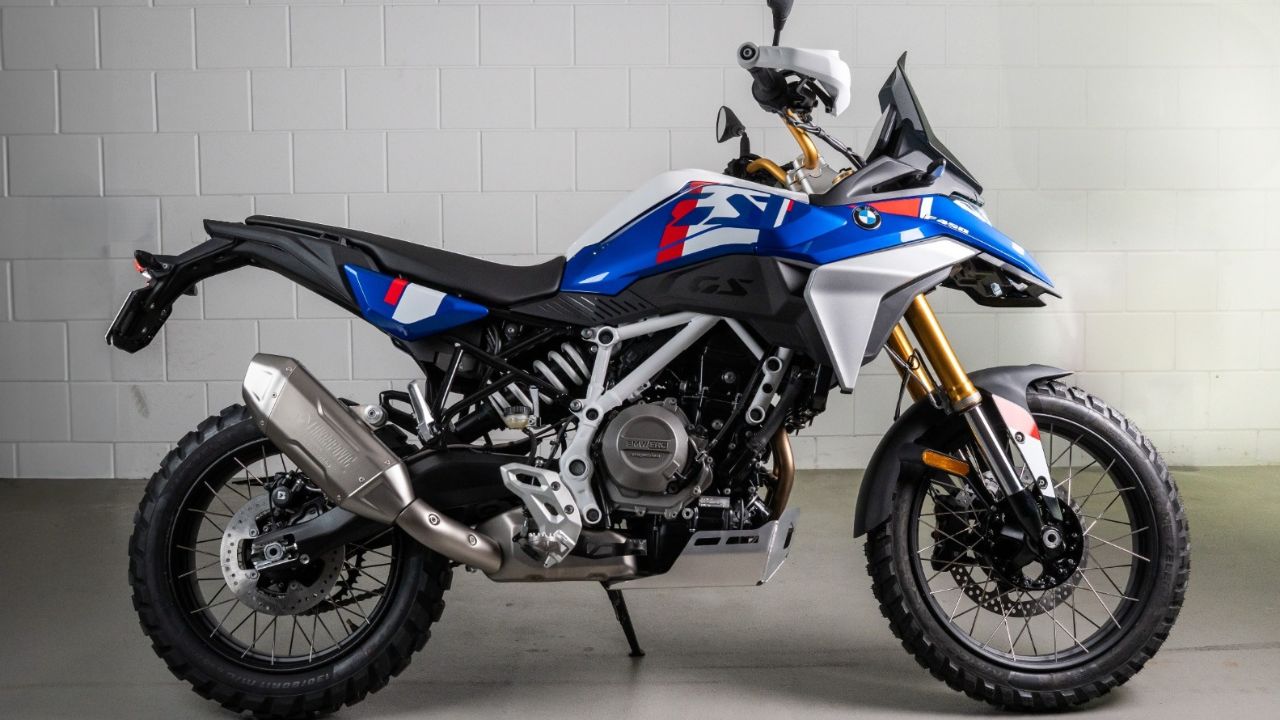 BMW yeni 450 GS vitrine çıktı