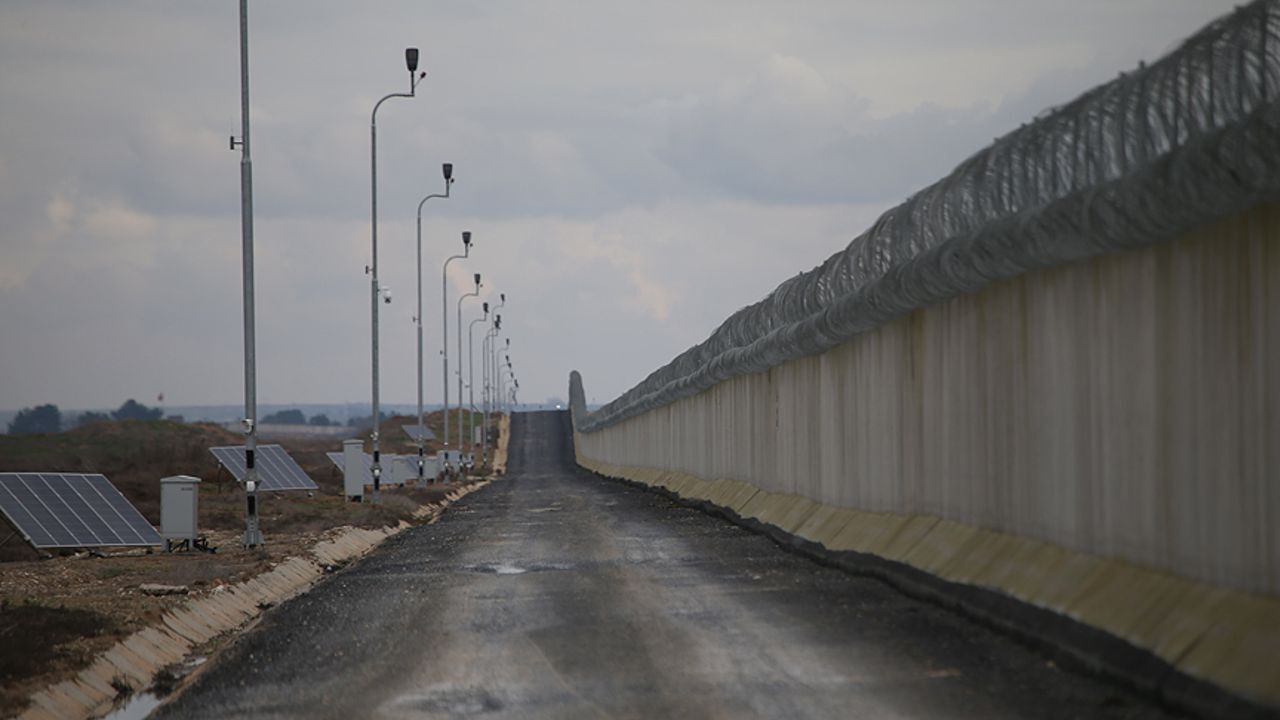 Sınırda düzensiz göçmene izin yok! Ağrı