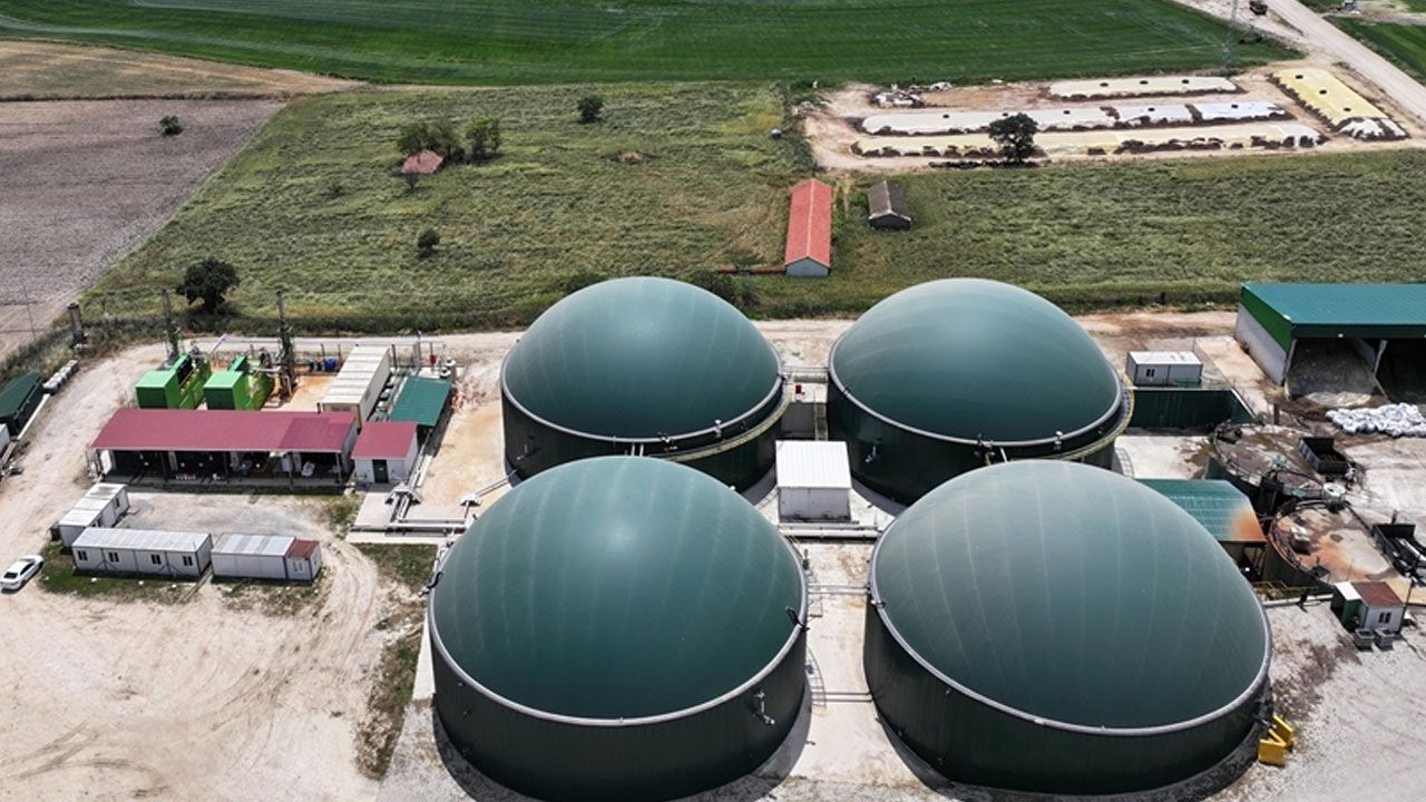 Köyde kurulan tesis vatandaşı sevindirdi! Yüzlerce hanenin elektrik faturasını karşıladı