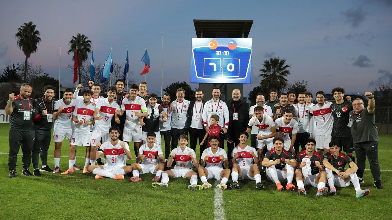 Milliler 7 golle kazandı! Hedef 3'te 3