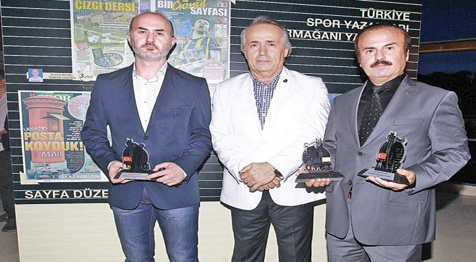Türkiye'ye 3 ödül görseli