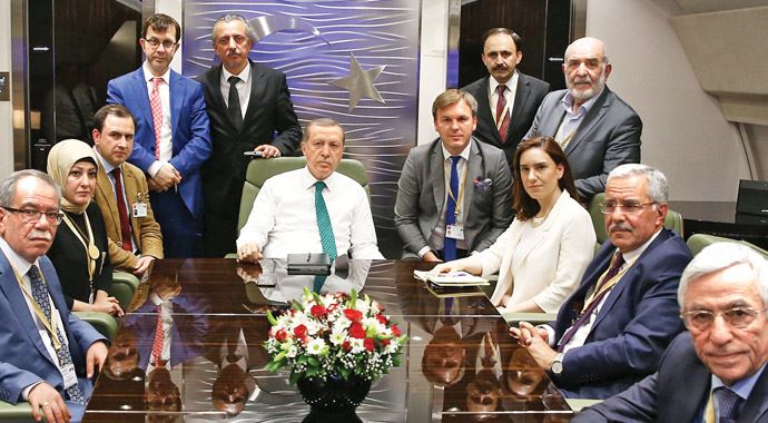 Erdoğan: 'Görmez'e Saray'dan zırhlı araç vereceğim' görseli