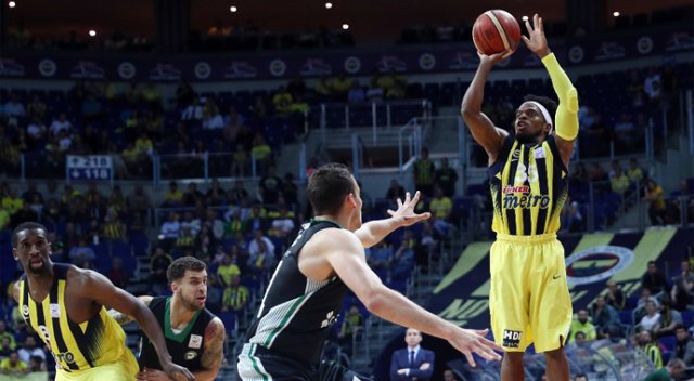 Fenerbahçe seriye iyi başladı görseli