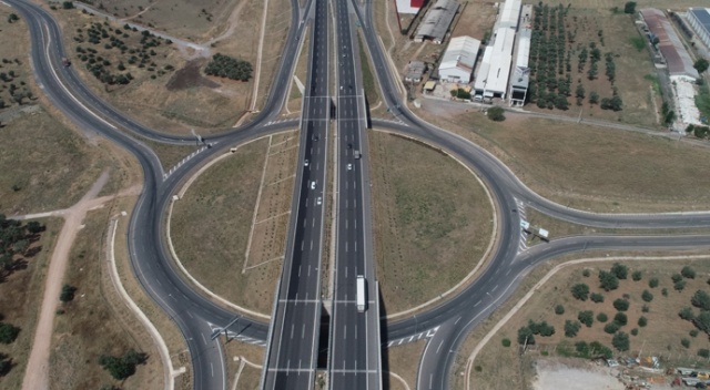 Türkiye'de otoyol devrimi görseli