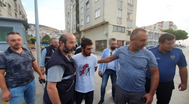 Annesini 50 kez bıçaklayarak öldürmüştü! Cani evlat tutuklandı görseli