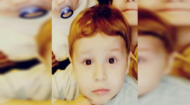 Bir babanın en acı anı: 3 yaşındaki oğlunu ezdi görseli