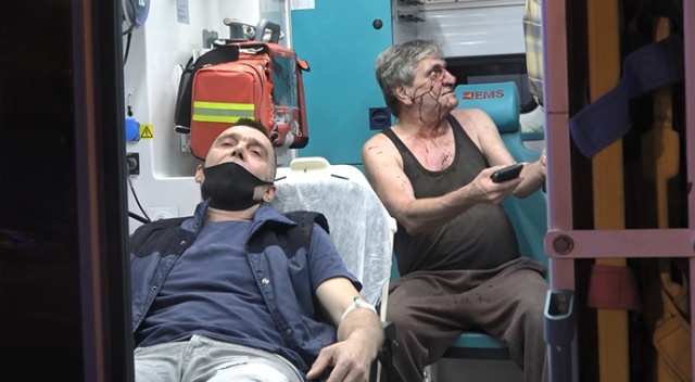 Tuvalet kavgası kanlı bitti, 1'i ağır 3 yaralı var görseli