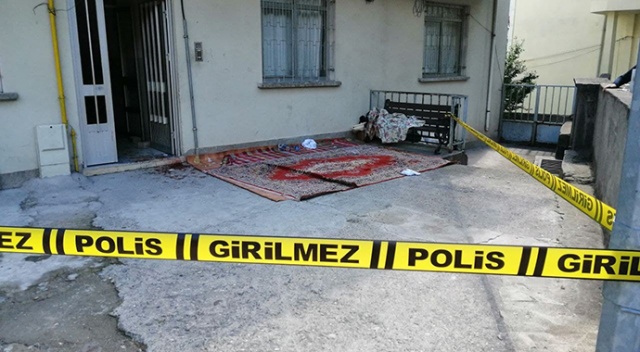 Çocuklarını görmeye giden eski koca dehşet saçtı! görseli