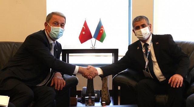Hulusi Akar, Azeri mevkidaşı Zakir Hasanov ile görüştü görseli