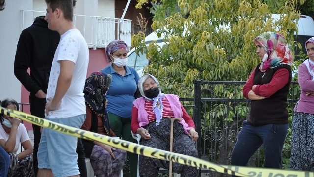 Eşini öldürüp baldızını yaralayan şahıs intihara kalkıştı görseli
