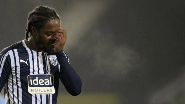 İngiltere'de futbolcuya ırkçılık yapan taraftara hapis görseli