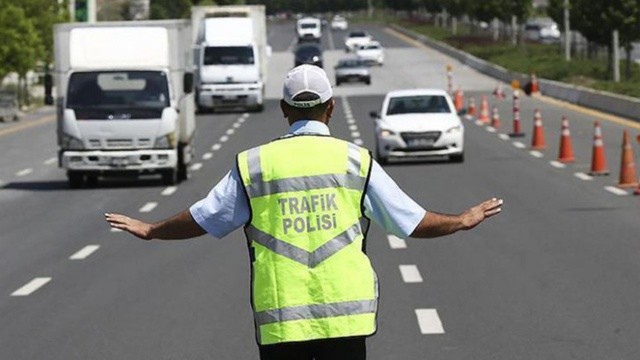 İstanbullular dikkat! Bu yollar hafta sonu trafiğe kapatılacak görseli