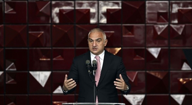 Atatürk Kültür Merkezi bugün açılıyor görseli