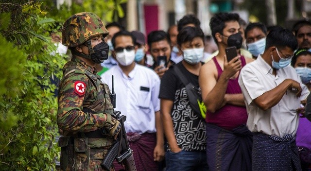 BM: Myanmar'da demokrasiye dönüş kapısı kapanıyor görseli