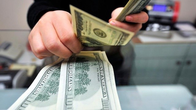 Dolar/TL güne tarihi zirvesine yakın başladı görseli