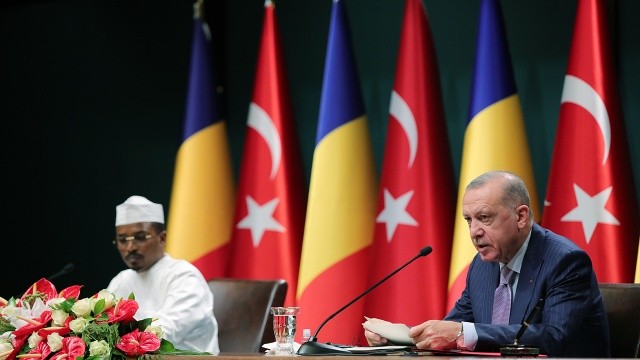 Erdoğan: Çad'la askeri alanlarındaki iş birliğimizi geliştirmeye hazırız görseli