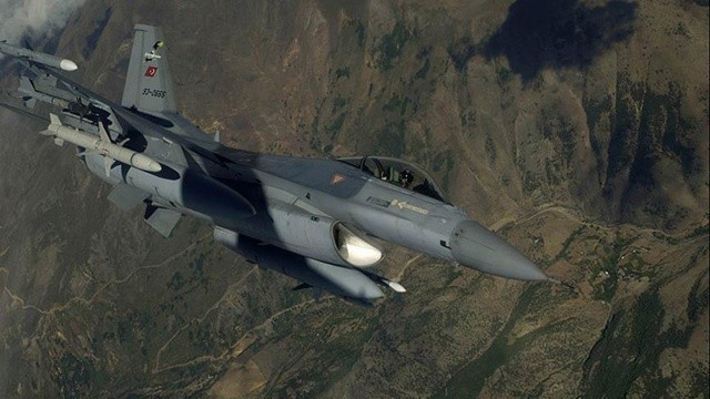 Kuzey Irak'a hava harekatı, 2 terörist etkisiz hale getirildi görseli