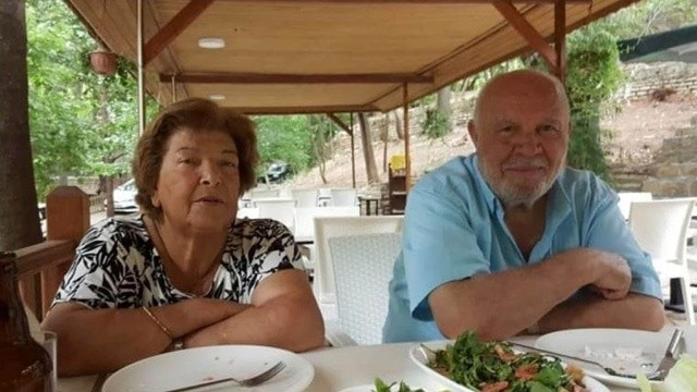 Türk halk müziği sanatçısı Musa Eroğlu'nun eşi vefat etti görseli