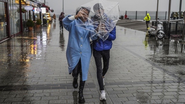 8 ilde eğitime bir gün ara verildi görseli