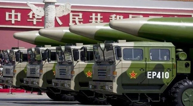 Pentagon'dan Çin raporu: Nükleer başlık sayısını bine çıkartacak görseli