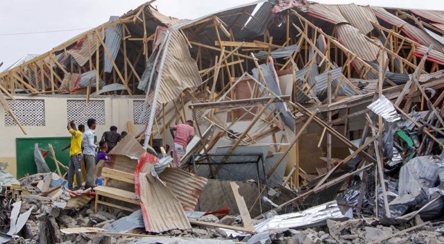 Somali'de patlama: 5 kişi hayatını kaybetti görseli