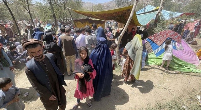 Taliban yönetimi, ABD'ye büyük göç uyarısında bulundu görseli
