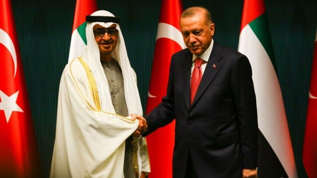 Türkiye ile BAE arasında 10 anlaşma imzalandı görseli