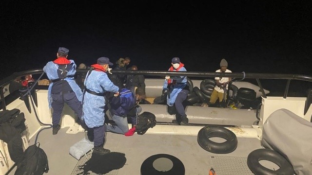 Yunanistan'da sığınmacıları kurtaranlara 25 yıla kadar hapis talebi görseli