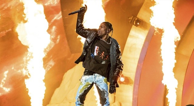 ABD'li rapçi Travis Scott, 10 kişinin öldüğü konseri hakkında konuştu görseli