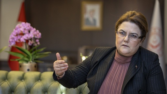 Aile Bakanı Yanık: Vatandaşa doğalgaz yardımı yapacağız görseli
