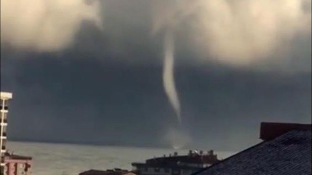 Giresun'da korkutan manzara, 5 dakika boyunca devam etti görseli