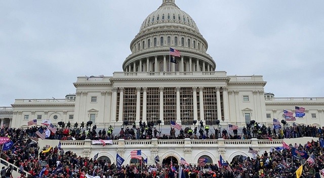 Washington'a asker sevk yetkisini kendisine bağladı! Savunma Bakanından hamle görseli