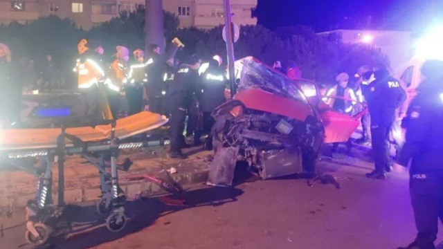 Bursa'da kaza: 3 kişi hayatını kaybetti görseli