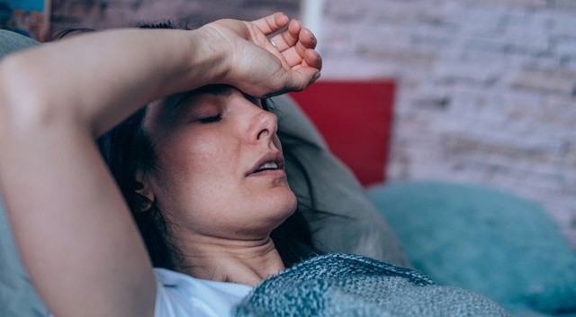 Doktorlar bile şaşkın: Aynı anda hem grip hem de koronavirüse yakalandı görseli